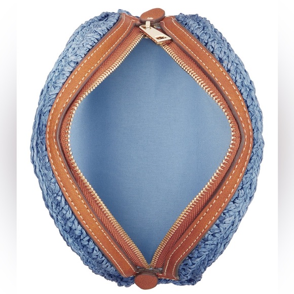 Macy’s Flower Show Small Dome Pouch - NWT - Picture 1 of 6